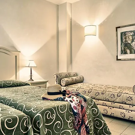 Roccamare - E Resort 4*