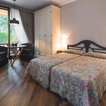 Resort Roccamare - E